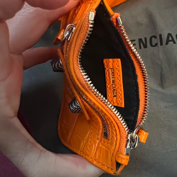 AUTH BALENCIAGA Le cagole xs orange bag with mirror and pochette - excellent - Picture 4 of 9